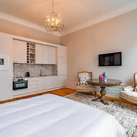 Cosy - Old Apartment *